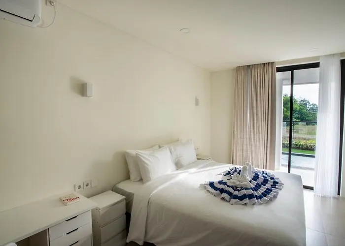 Six Star 4, Stylish 2br With Rice Field View Villa