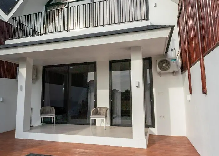Six Star 4, Stylish 2br With Rice Field View Villa *